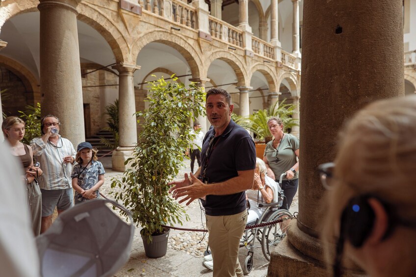 Exclusive Palazzo dei Normanni & Cappella Palatina Guided Tour