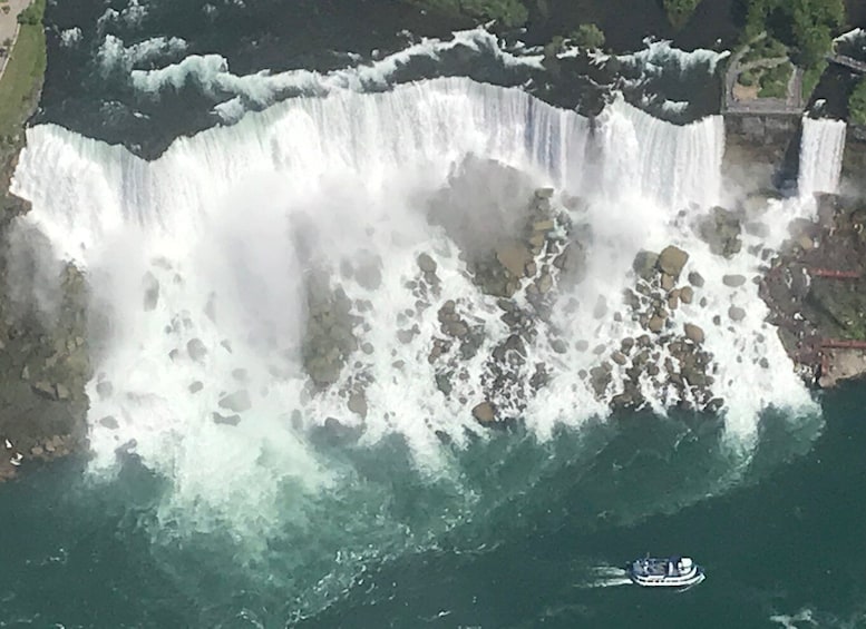 Picture 4 for Activity Niagara Falls, USA: Scenic Helicopter Flight over the Falls