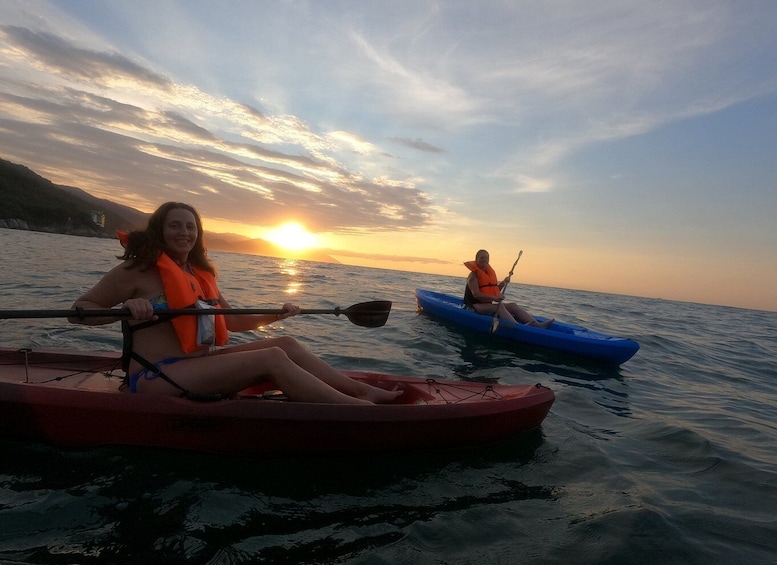 Picture 14 for Activity Mismaloya: Los Arcos Bioluminescent Waters Kayak & Cave Tour