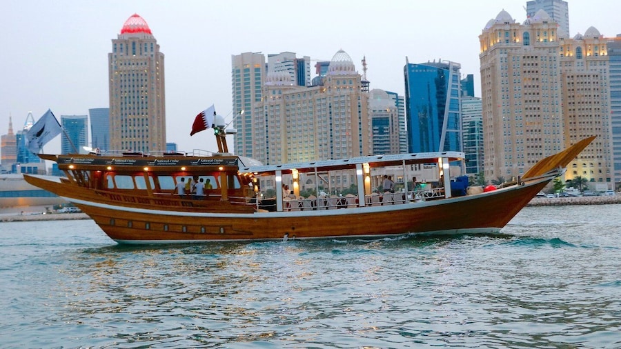 Qatar: Doha Sightseeing Cruise Onboard an Arabic Dhow Boat