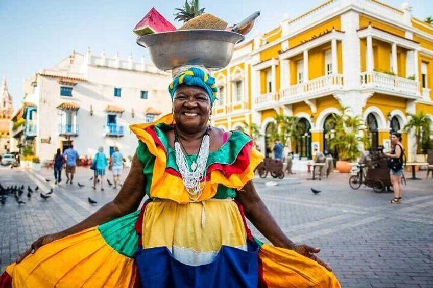 Street Food Crawl in Cartagena