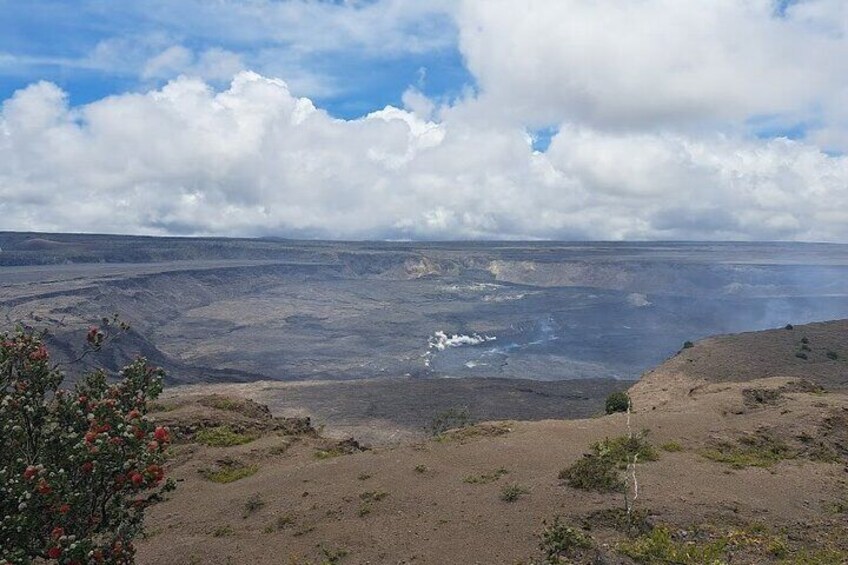 Full-Day Private Tour in Hawaii Volcanoes Park and Rainbow Falls
