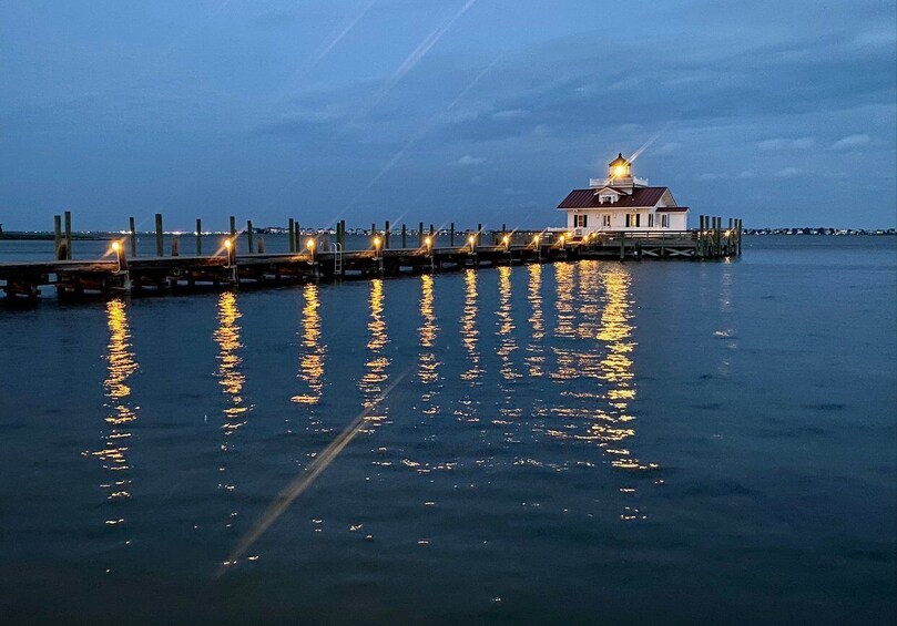 Picture 1 for Activity Manteo: Outer Banks Ghost Walking Tour