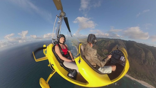 Oahu: vuelo en giroavión sobre la costa norte de Oahu, Hawái