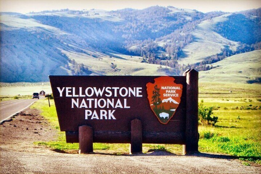 Yellowstone National Park 6-Day Tour from Vancouver(Mandarin&Eng)