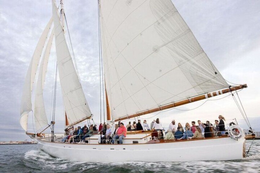 Boston Harbor Sunset Sail Tour