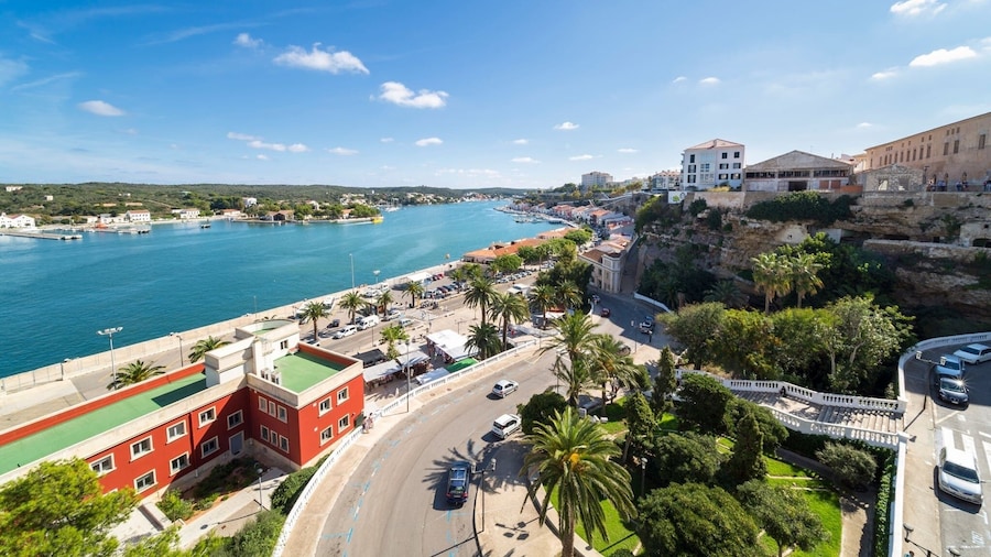 Mahon Harbour, Binibeca and Xoroi Cave Tour
