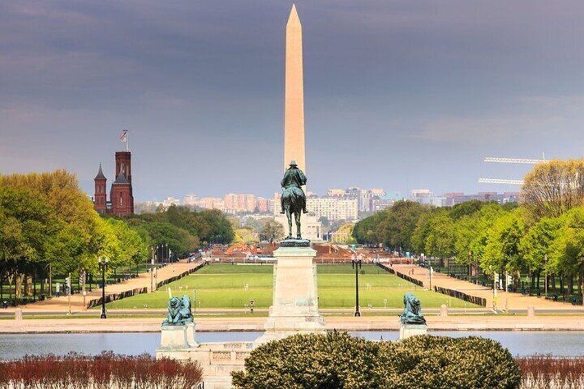 Private Audio Guided Walking Tour in Washington