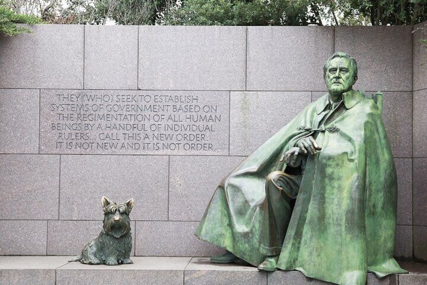 Private Audio Guided Walking Tour in Washington