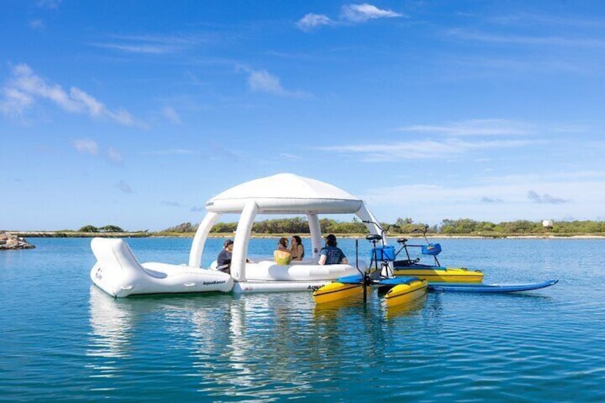 Hang out with your friends in one of our Aquabanas.