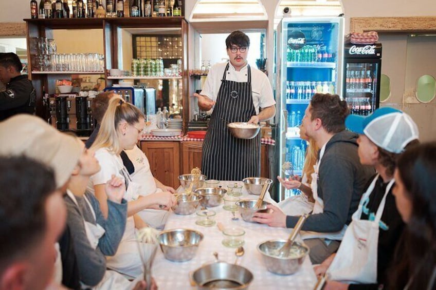 Pizza and Tiramisu Cooking Class in Rome, Piazza Navona