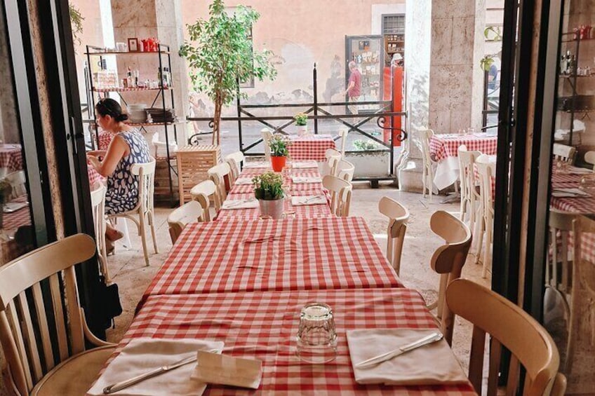 Pizza and Tiramisu Cooking Class in Rome, Piazza Navona