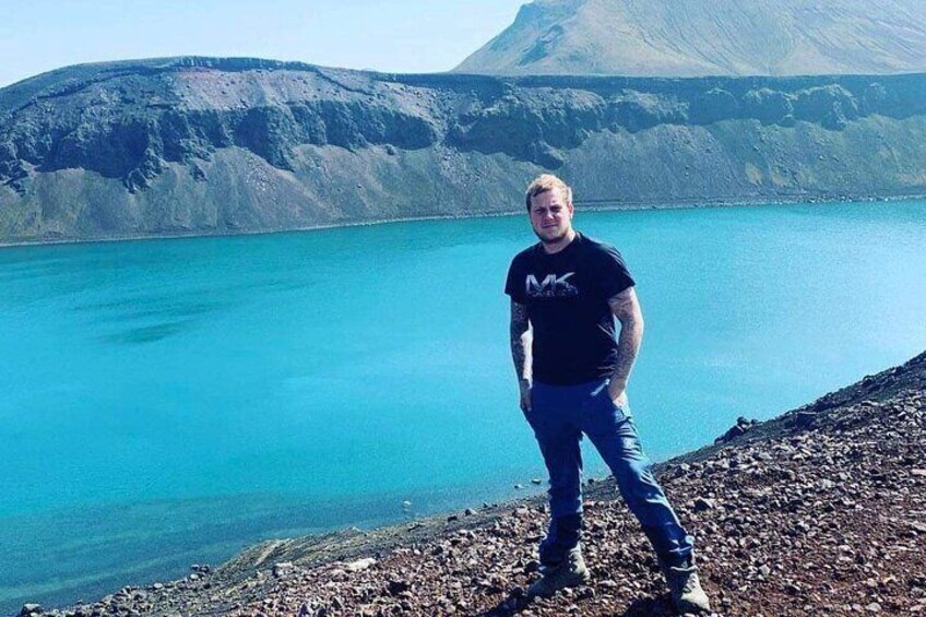 Super Jeep Tour to Landmannalaugar