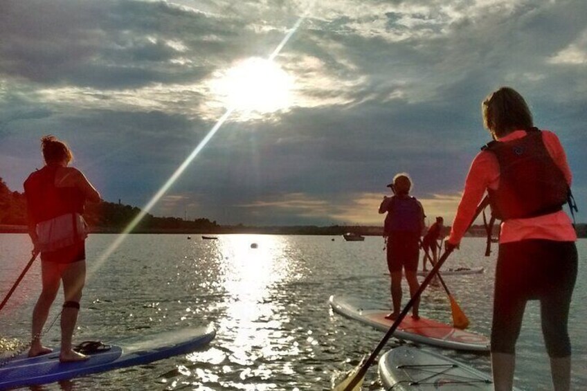 Stand-Up Paddle Sunset Tour in Portland