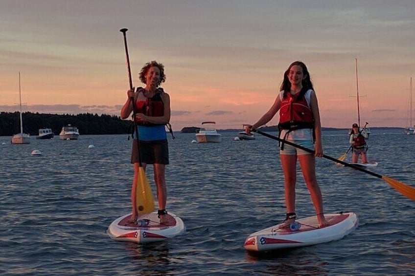 Stand-Up Paddle Sunset Tour in Portland