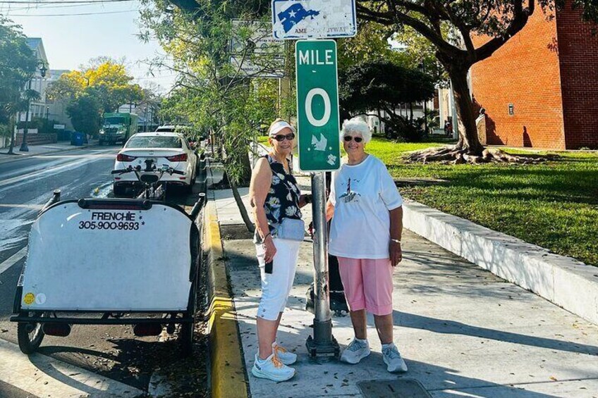 Private E-Pedicab 2 Hours Sightseeing Tour of Old Town Key West