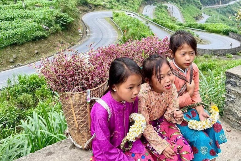 Amazing Ha Giang Motorbike Tour 3 days 2 nights (with easy rid