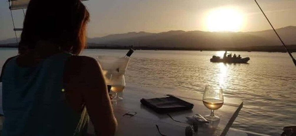 Picture 9 for Activity Porto-Vecchio: dinner aperitif at the sunset at sea