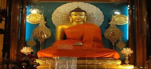 Lumbini: Opastettu päiväretki Lumbiniin - Buddhan syntymäpaikkaan