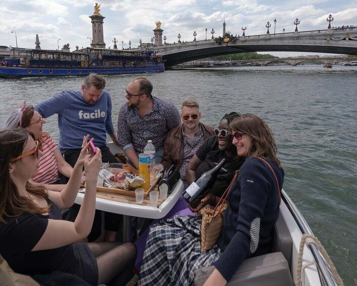 Picture 10 for Activity Paris: Private Seine River Cruise with Guide