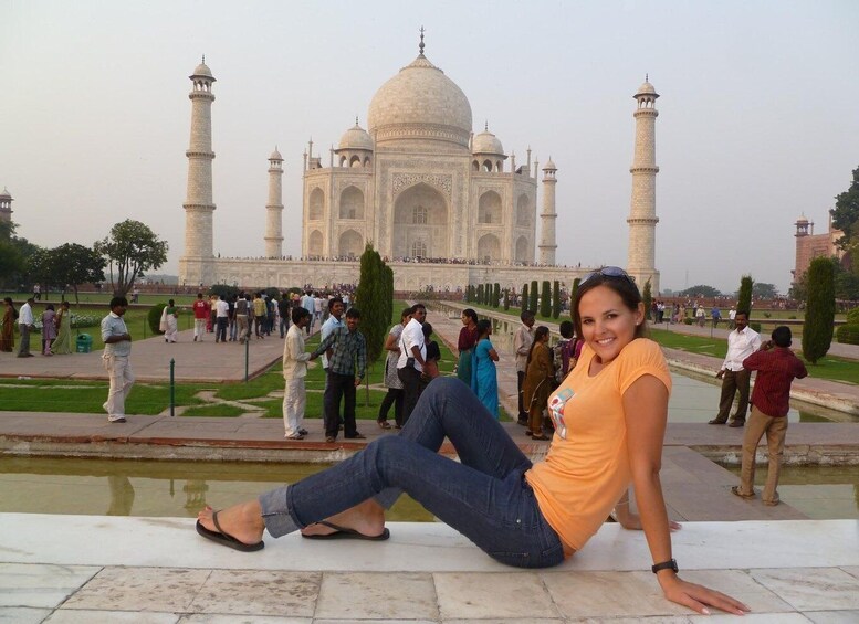 Picture 7 for Activity Agra: Taj Mahal Full-Day Tour with Guide and Hotel Transfers