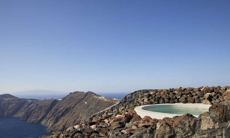 Picture 1 for Activity Santorini: Volcanic Hot-Tub Experience with Caldera Views