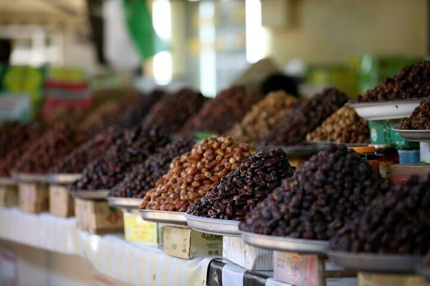 Dates Market 