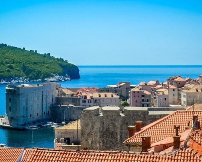 Dubrovnik: Guided Group Tour with Morning Cup of Coffee