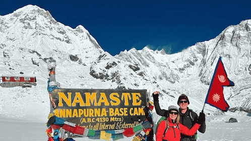 From Pokhara: 5-Day Annapurna Basecamp Trek with Hot Springs