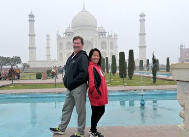 From Delhi: Private 2-Day Tour to Agra and Jaipur