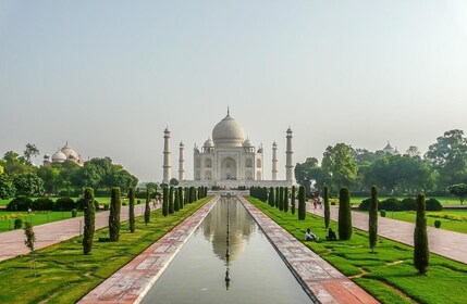 Depuis Jaipur : Excursion privée au lever du soleil sur le Taj Mahal et le ...