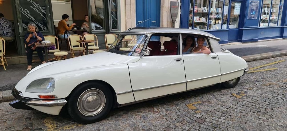 Picture 3 for Activity Paris: City Discovery Tour by Vintage Citroën DS Car