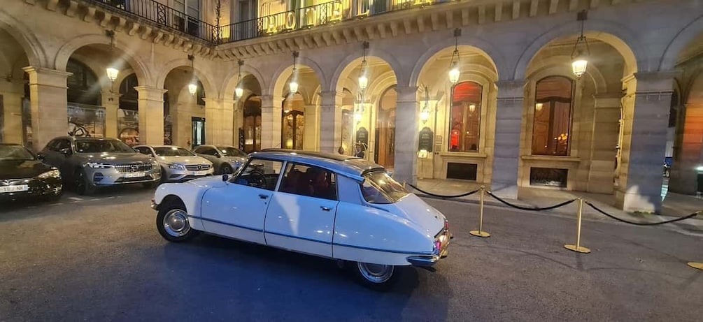 Picture 11 for Activity Paris: City Discovery Tour by Vintage Citroën DS Car