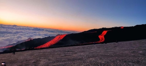 Etna transfer da Catania: Cratere centrale con funivia jeep