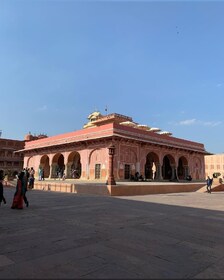 Von Delhi aus: Private geführte All-Inclusive-Stadtrundfahrt durch Jaipur
