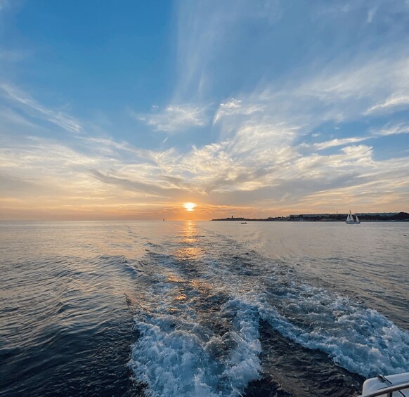 Picture 11 for Activity Lisbon: Sailing Romantic Sunset with Overnight and Meals