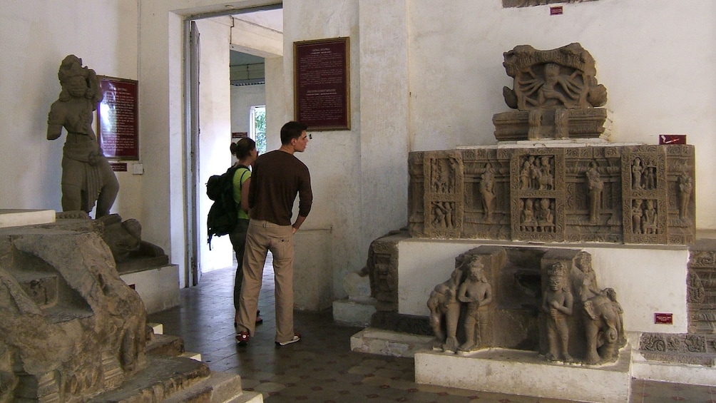 Museum goers in Da Nang
