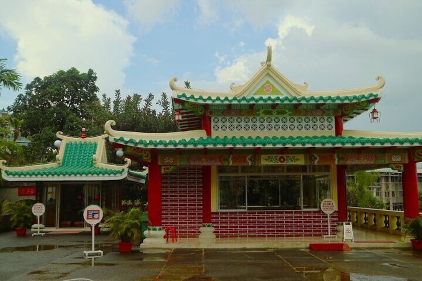 Cebu Highlands Tour(Cebu Taoist, Temple of Leah and Sirao Garden)