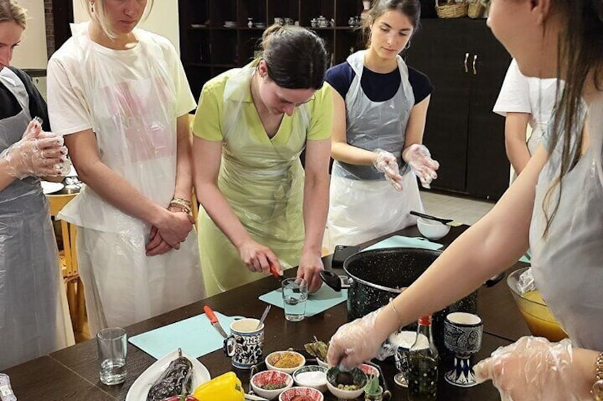 Private 2 Hour Cooking Class with the Locals in Amman