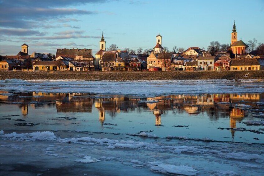 Private Guided Tour in Danube Bend Visegrad Castle & Szentendre