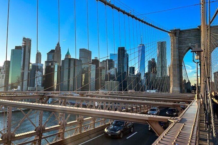 Skyline view from the Brooklyn Bridge