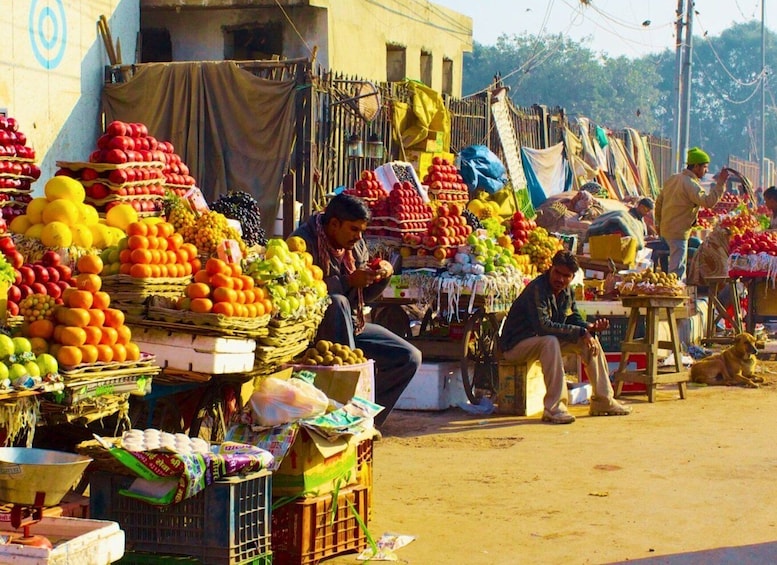 Picture 7 for Activity Delhi Walking Tour with Local Snacks