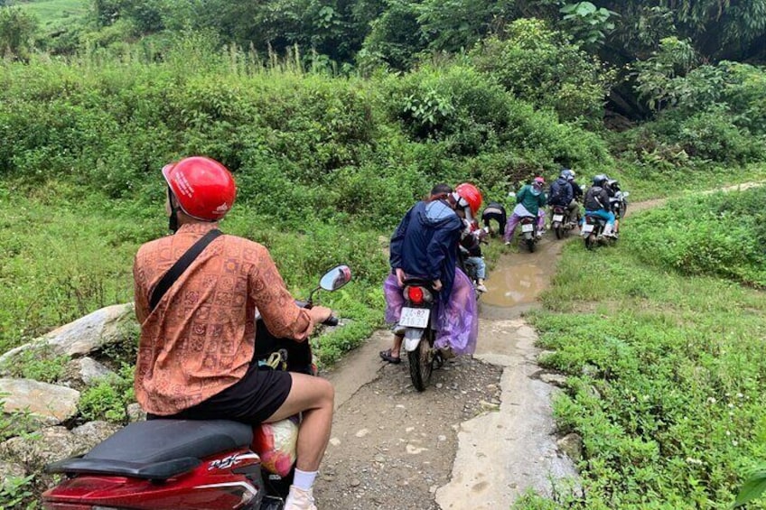 Sapa Motorbike Tour With Local Guide 1 Day