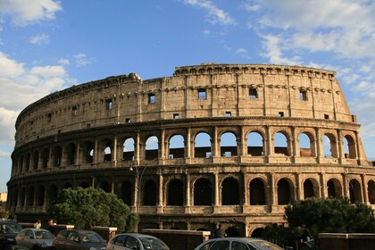 Colosseum: Small Group guided Tour