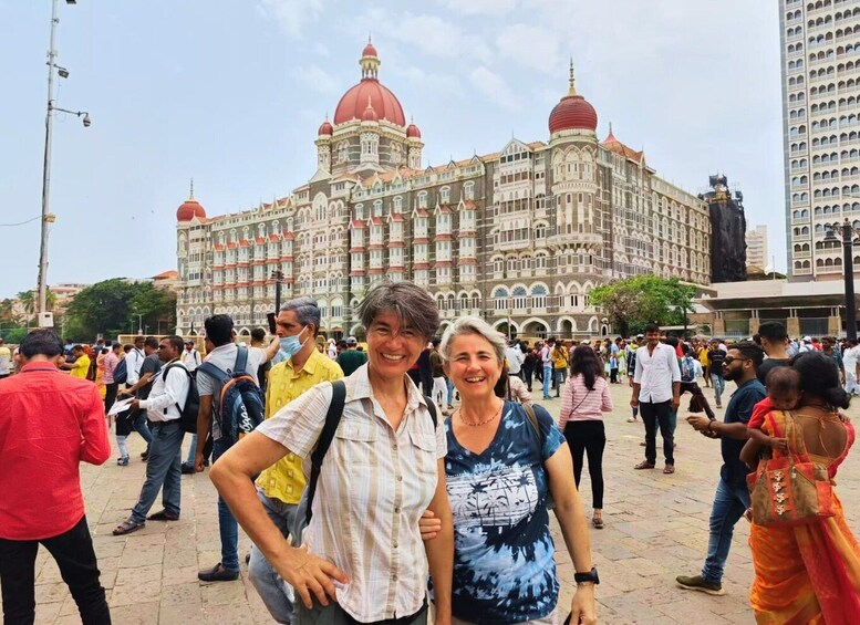 Picture 7 for Activity Mumbai Walking Tour with Local Snacks