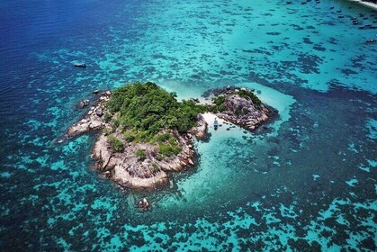 Full-Day Koh Lipe East Zone Snorkelling Experience with Lunch