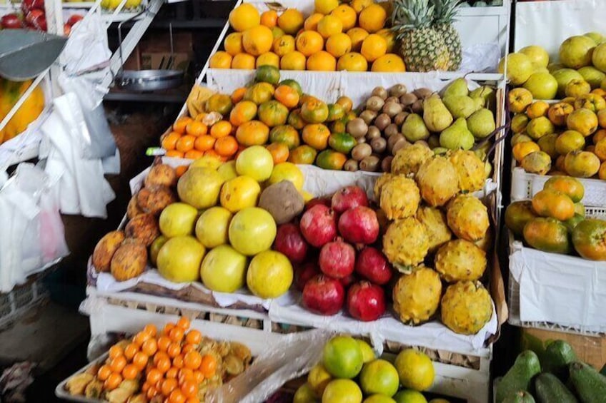 Cusco Flavors and Bites - San Pedro Market Experience 