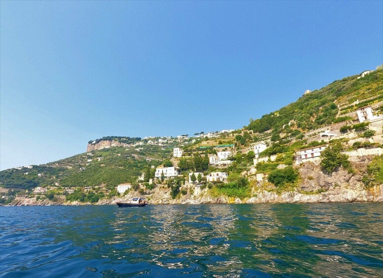 Picture 9 for Activity Amalfi: Sea Caves and Beaches Kayaking Tour with Snorkeling