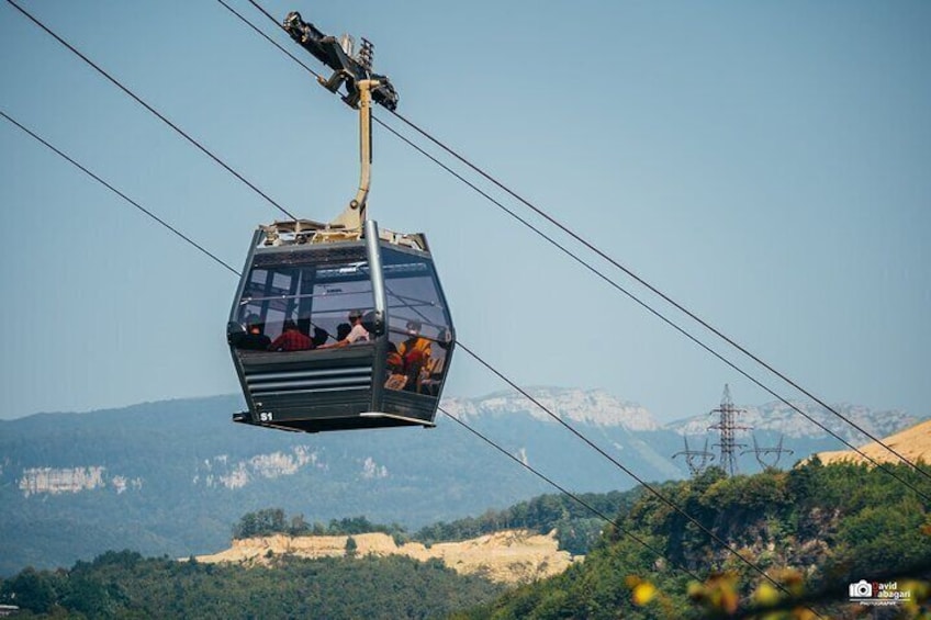 Travel to Georgian Sky Venice-day tour in chiatura-katskhi pillar