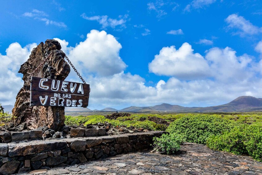 Picture 1 for Activity Lanzarote: Cueva de los Verdes & Jameos del Agua Tour